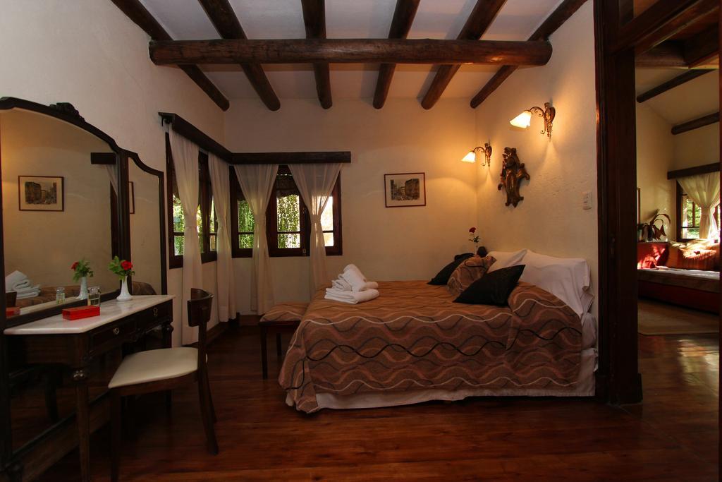Casa Glebinias Hotel Chacras de Coria Eksteriør billede